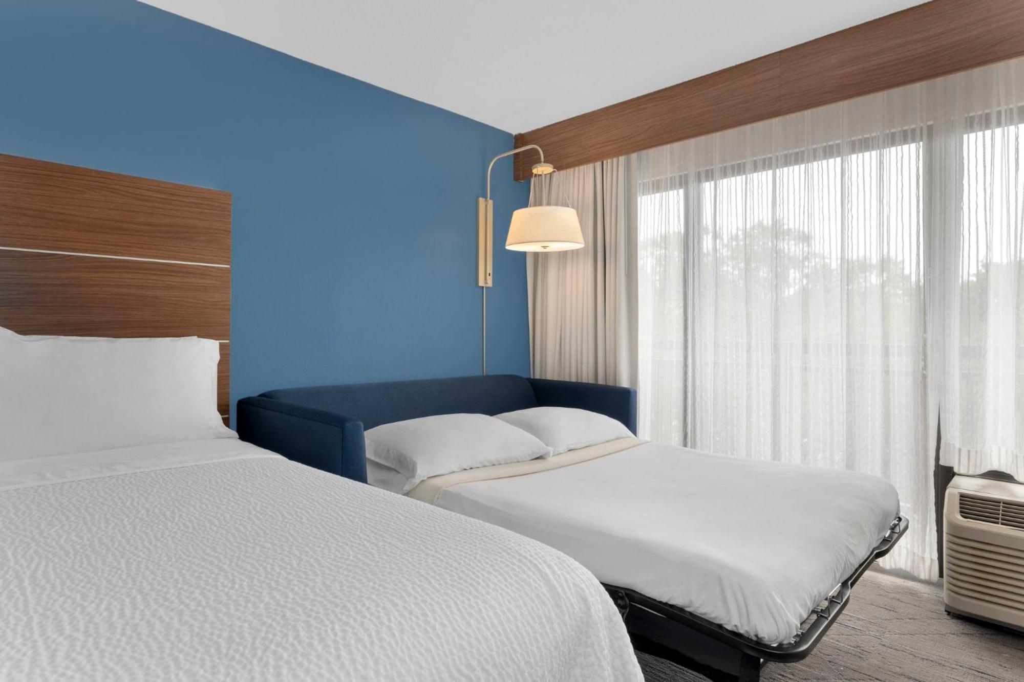 Holiday Inn Express Hilton Head Island By Ihg Экстерьер фото