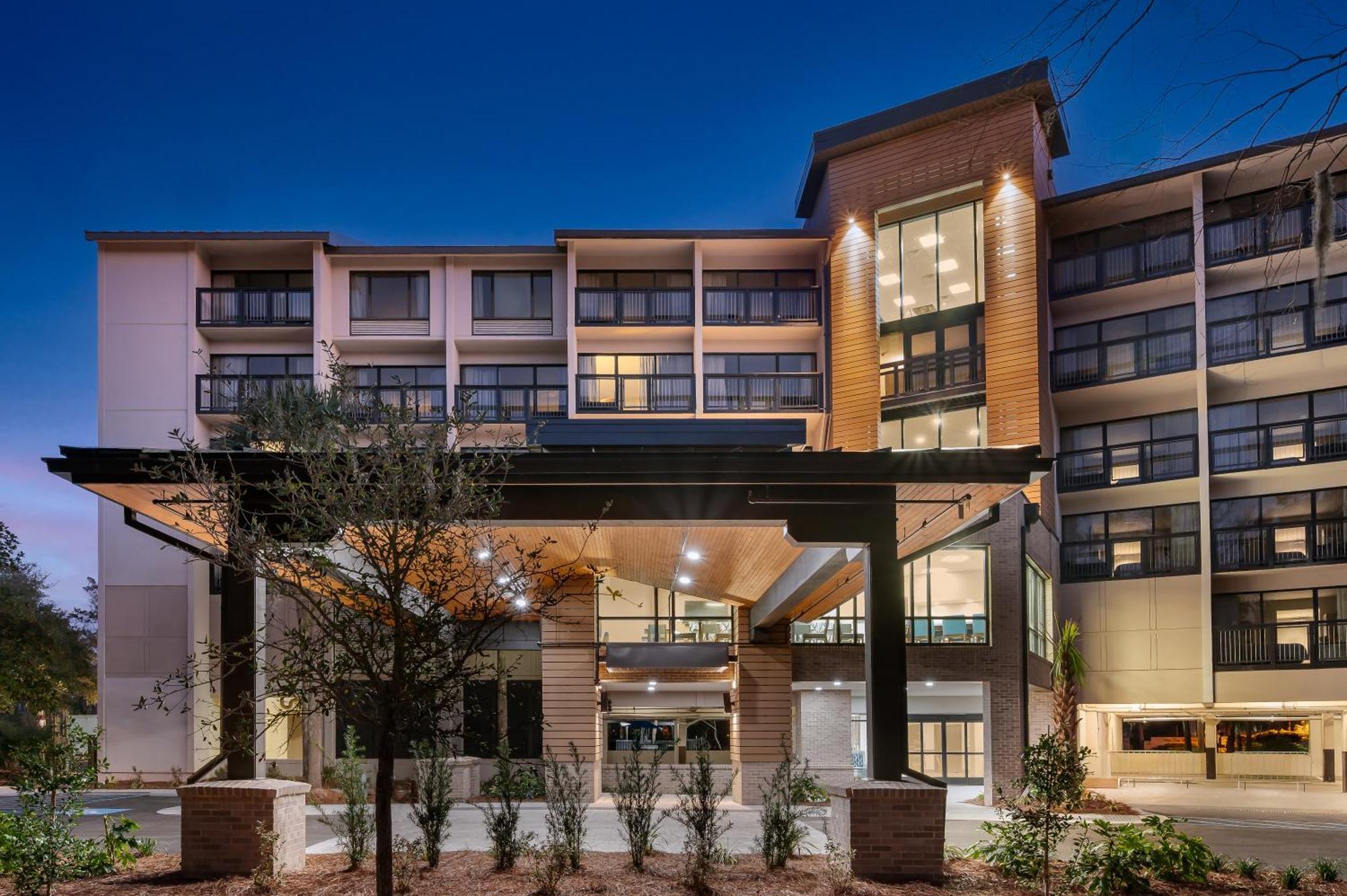 Holiday Inn Express Hilton Head Island By Ihg Экстерьер фото