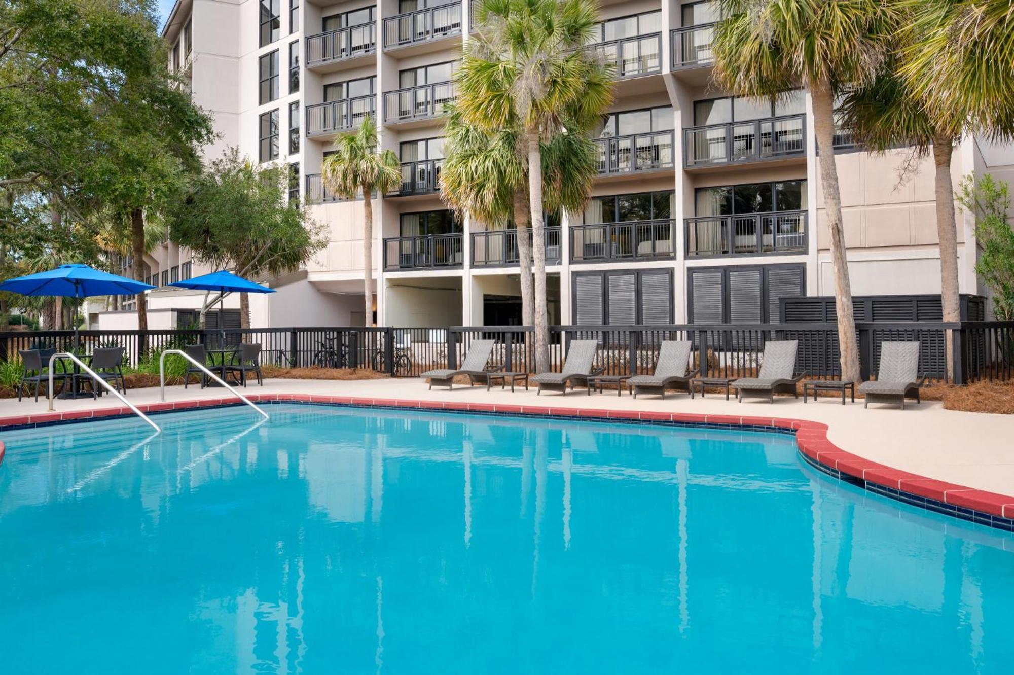 Holiday Inn Express Hilton Head Island By Ihg Экстерьер фото